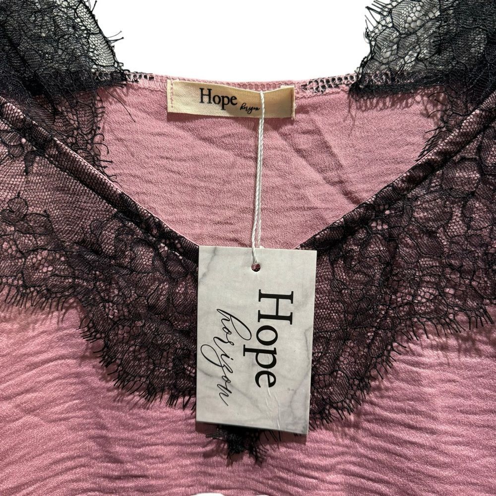 Hope Horizon Silky Lace Cami/Top size medium NWT - Picture 6 of 6